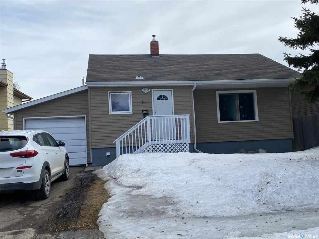 31 Irwin Avenue Yorkton SK S3N 4C6