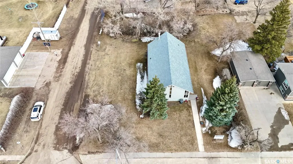 510 Government Road Davidson SK S0G 1A0