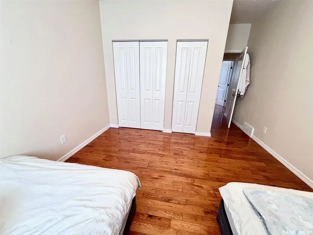 211 20th Street W Prince Albert SK S6V 4G5