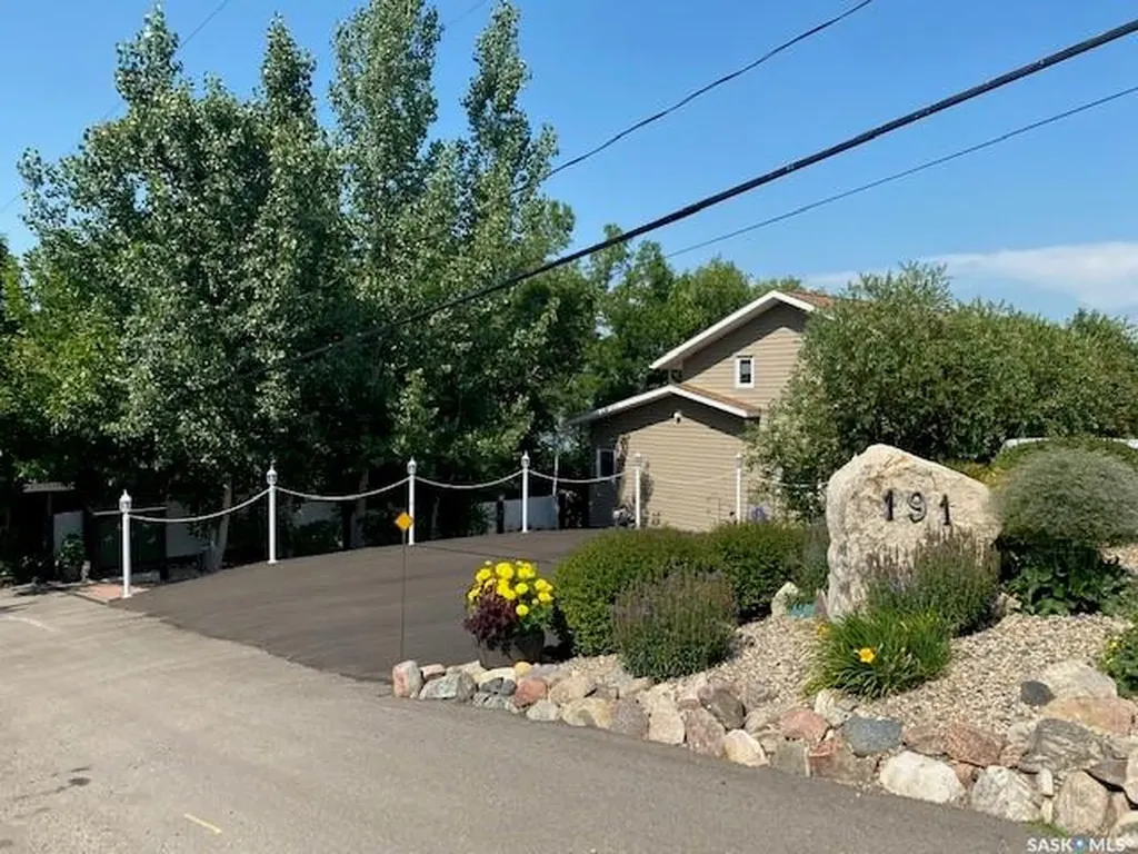 191 Katepwa Road Katepwa Beach SK S0G 2Y0