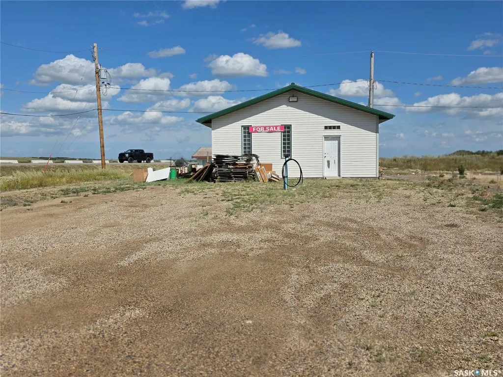 101 Jean Street E Manitou Beach SK S0K 4T1