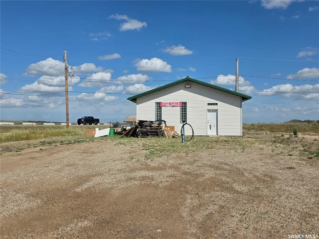101 Jean Street E Manitou Beach SK S0K 4T1