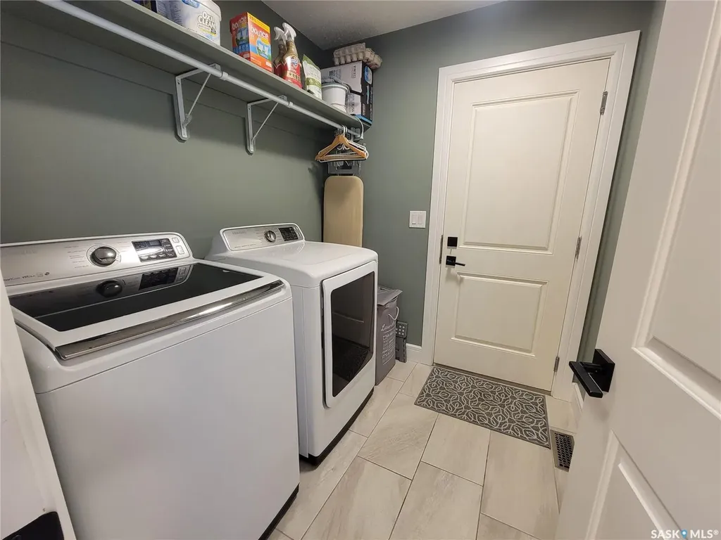 214 1st Avenue W Maidstone SK S0M 1M0