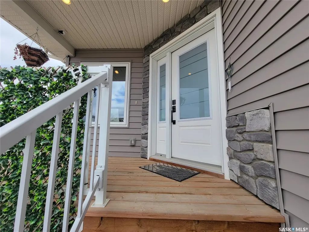 214 1st Avenue W Maidstone SK S0M 1M0