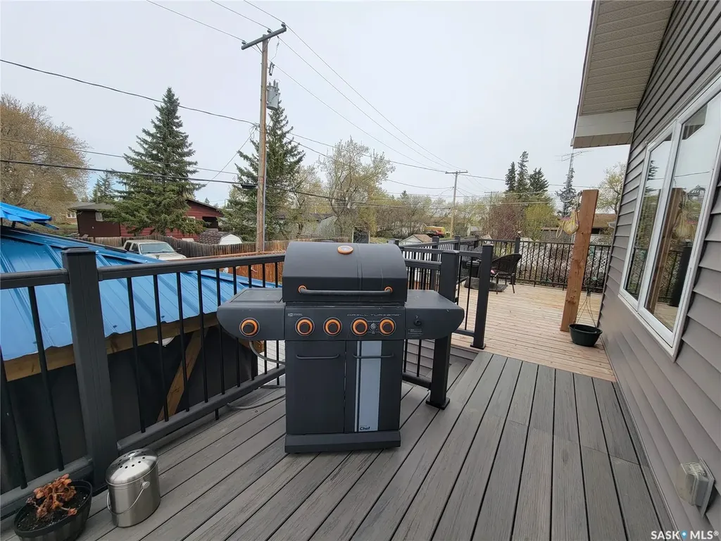 214 1st Avenue W Maidstone SK S0M 1M0