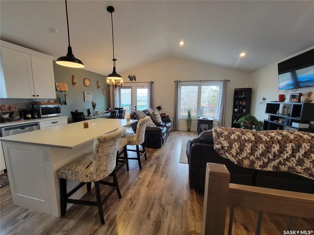 214 1st Avenue W Maidstone SK S0M 1M0