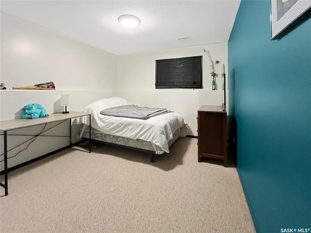 27 Carment Place Prince Albert SK S6V 8A2
