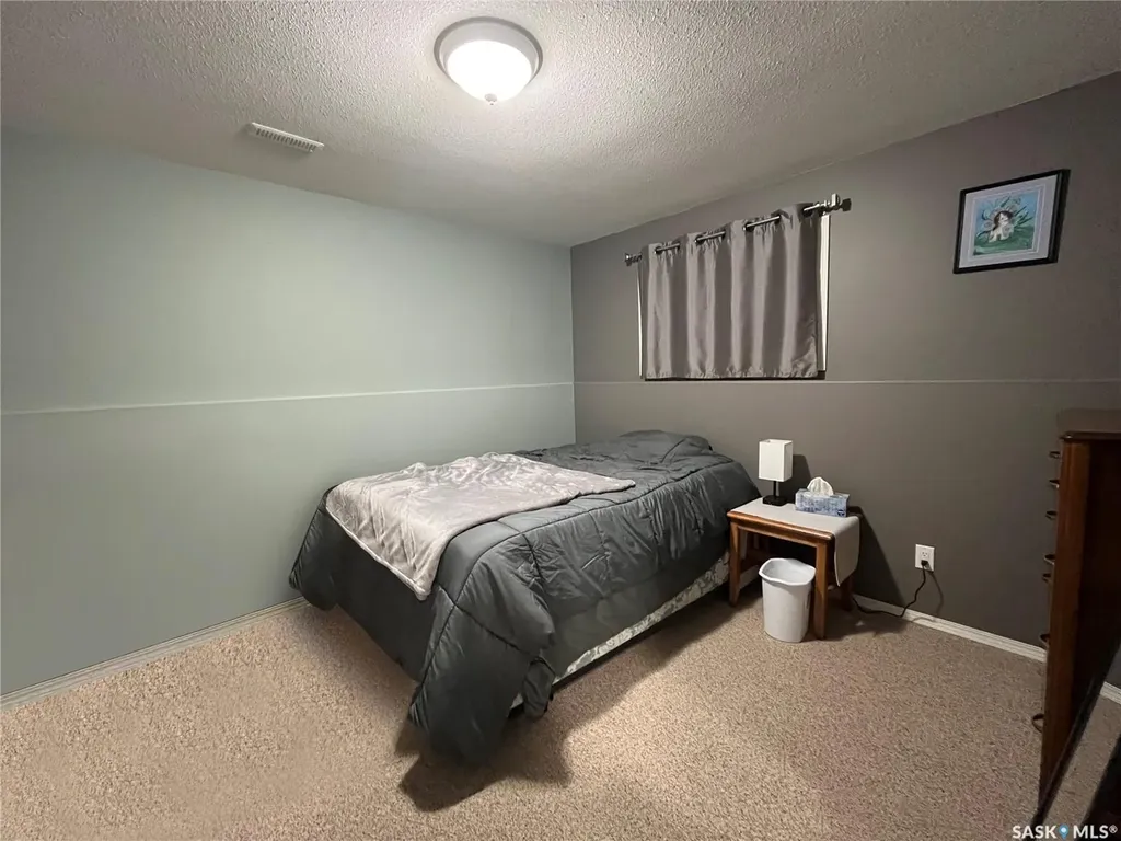 27 Carment Place Prince Albert SK S6V 8A2