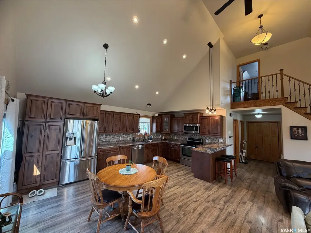 809 Spencer Street Carnduff SK S0C 0S0