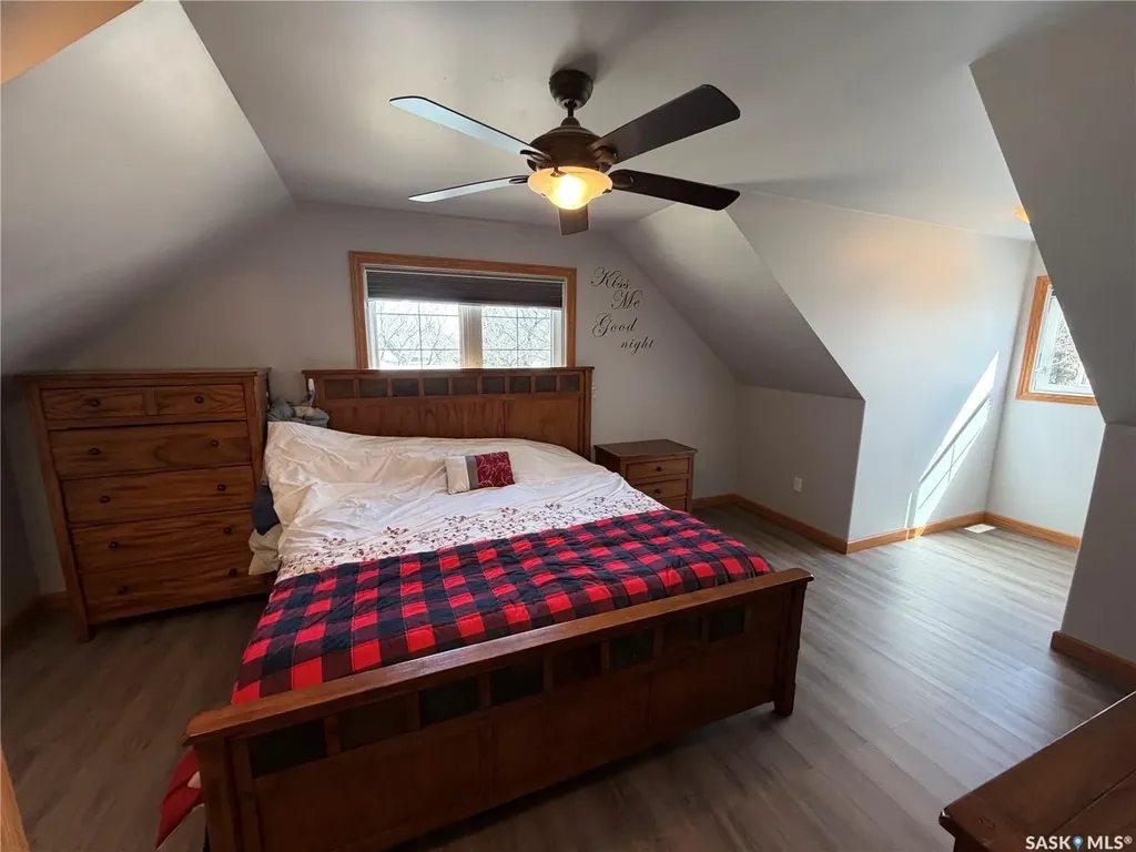 809 Spencer Street Carnduff SK S0C 0S0