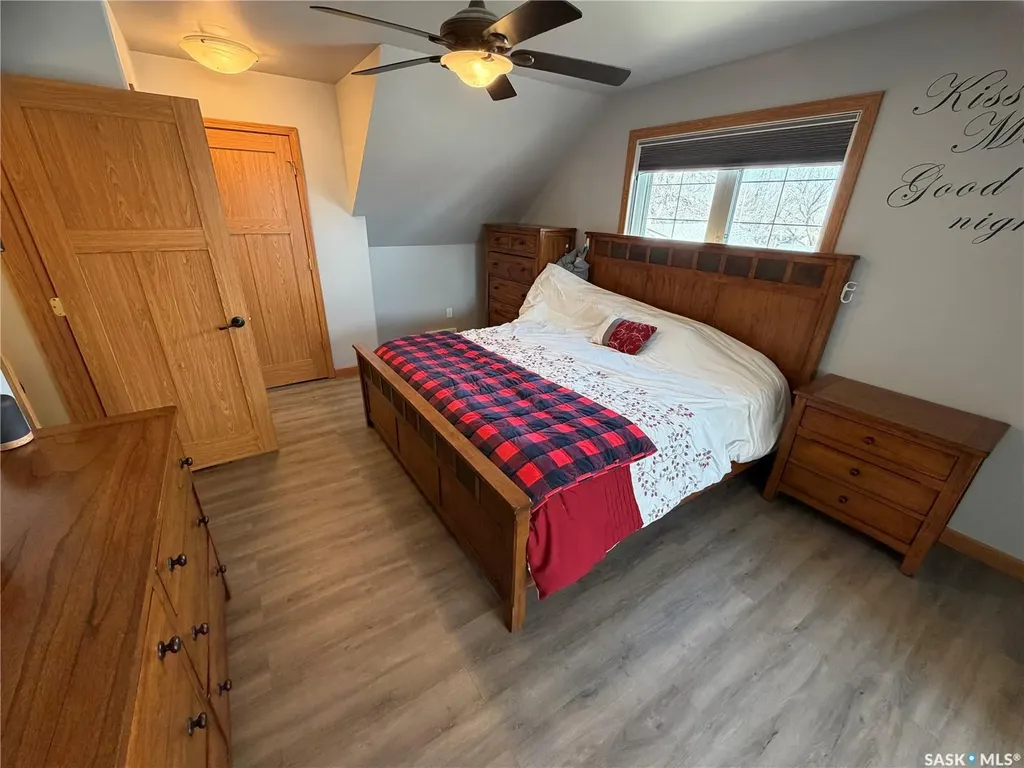 809 Spencer Street Carnduff SK S0C 0S0