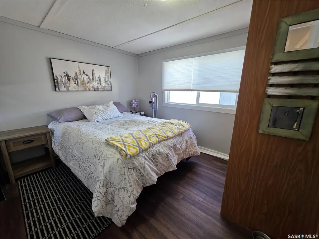 73 Robert Street W Swift Current SK S9H 3S8