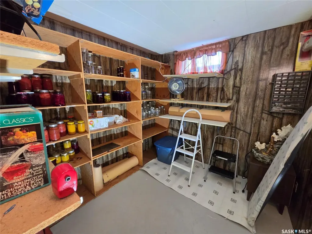 1127 Asquith Drive Esterhazy SK S0A 0X0