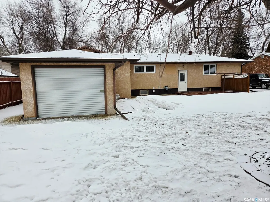 1127 Asquith Drive Esterhazy SK S0A 0X0