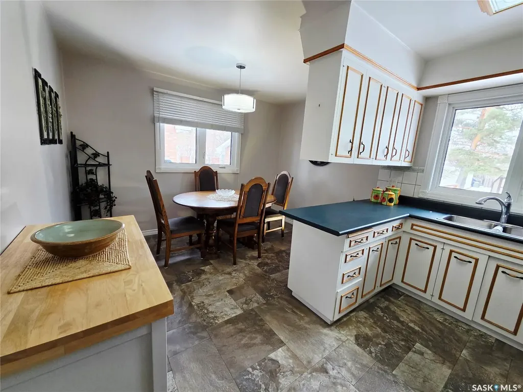 1127 Asquith Drive Esterhazy SK S0A 0X0
