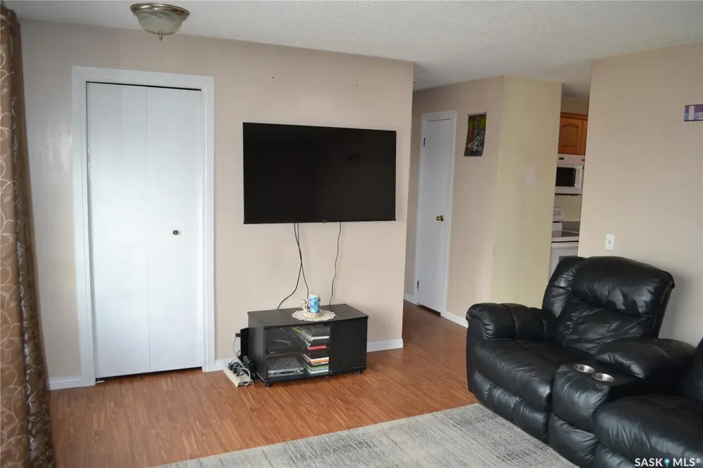 141 Stewart Crescent Kindersley SK S0L 1S1