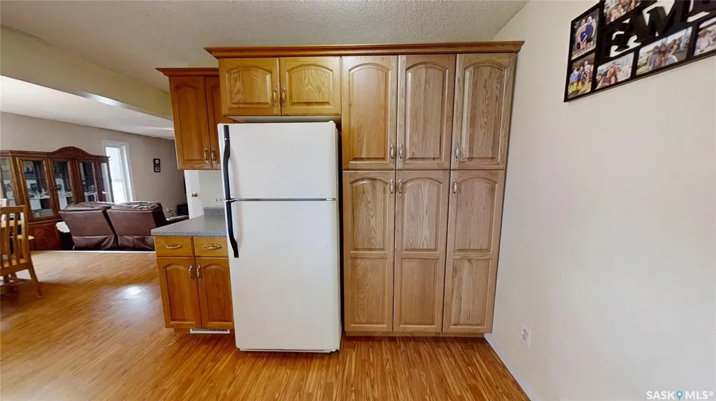 141 Stewart Crescent Kindersley SK S0L 1S1