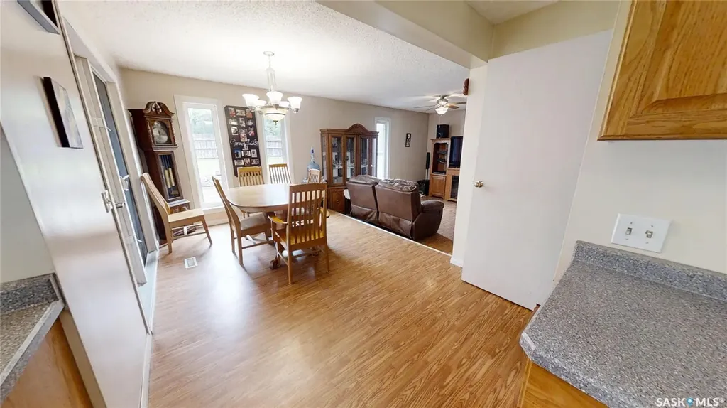 141 Stewart Crescent Kindersley SK S0L 1S1