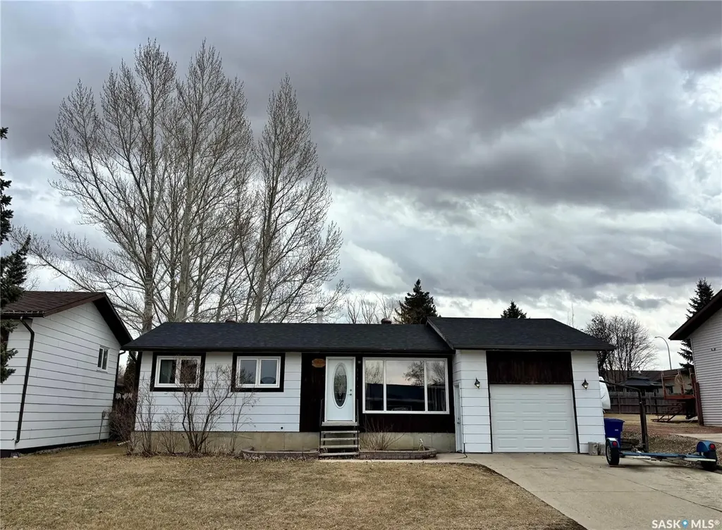 141 Stewart Crescent Kindersley SK S0L 1S1