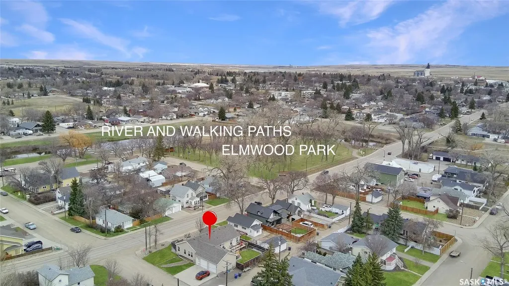 808 Chaplin Street Swift Current SK S9H 1J5