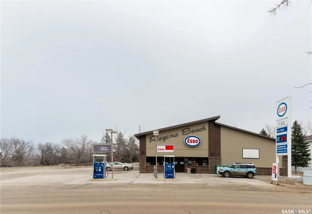 401 Centre Street Regina Beach SK S0G 4C0