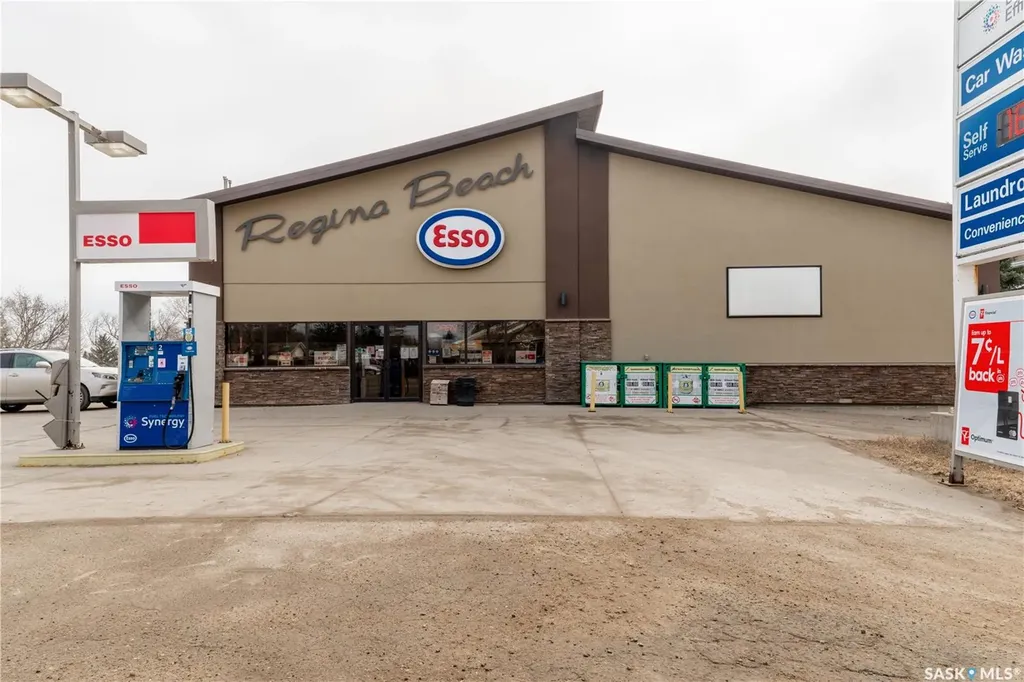 401 Centre Street Regina Beach SK S0G 4C0