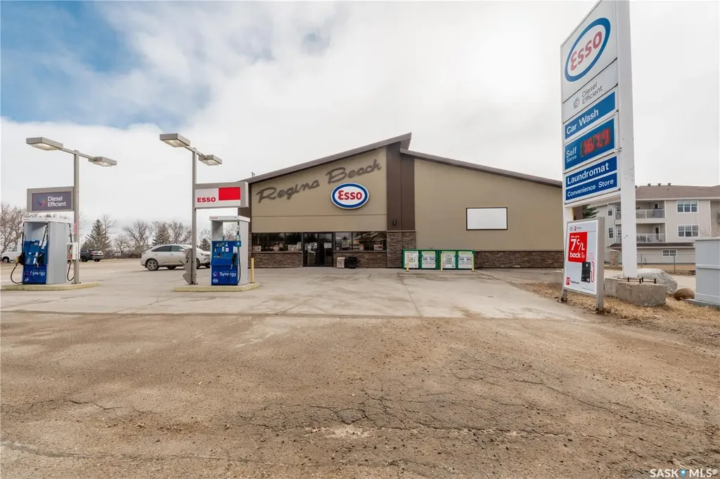 401 Centre Street Regina Beach SK S0G 4C0