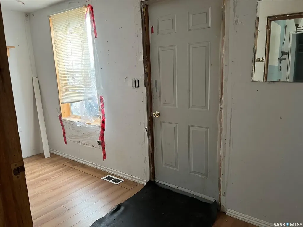 138 1st Avenue E Montmartre SK S0G 3M0