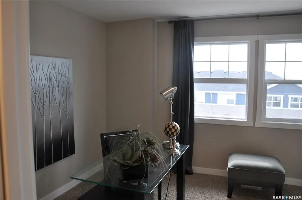 1220 Pringle Way Saskatoon SK S7T 0V4