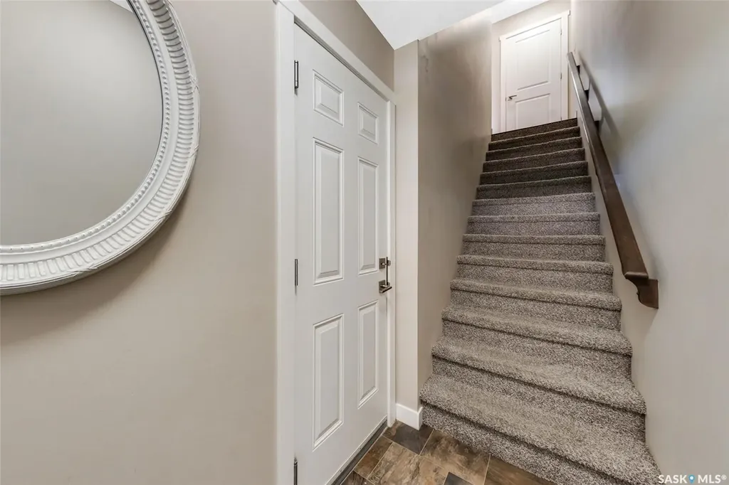 1220 Pringle Way Saskatoon SK S7T 0V4