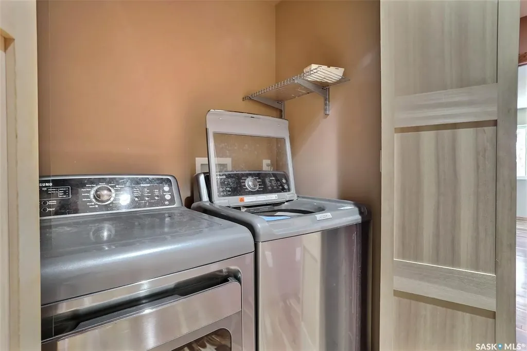 1928 St John Street Regina SK S4P 3C8