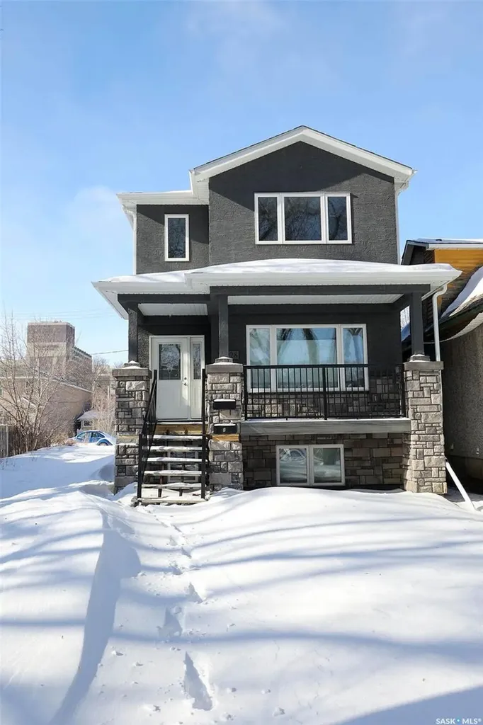 1928 St John Street Regina SK S4P 3C8
