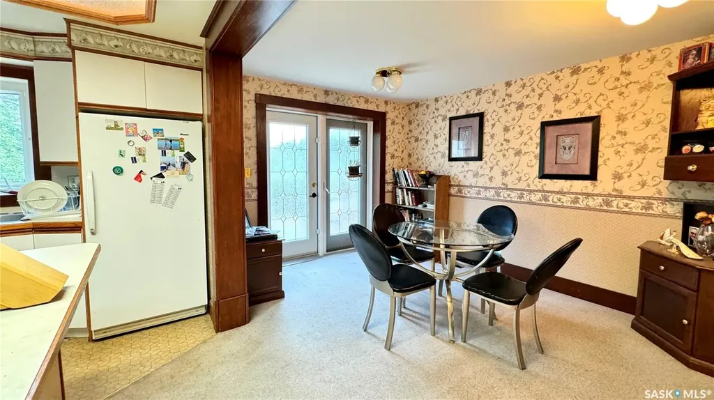 106 2nd Street E Dinsmore SK S0L 0T0