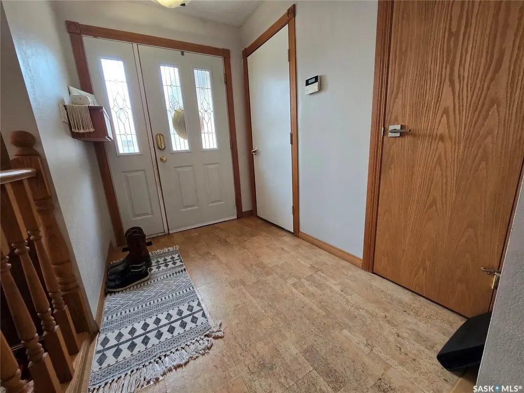 119 Montgomery Crescent Weyburn SK S4H 2X6