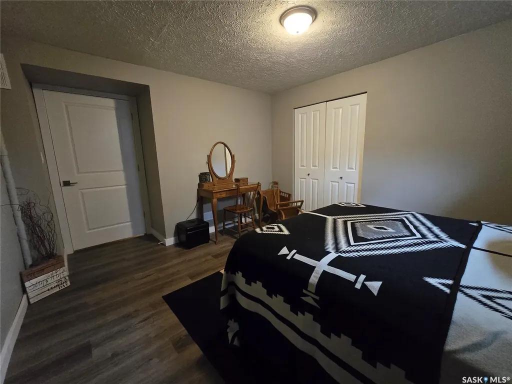 119 Montgomery Crescent Weyburn SK S4H 2X6