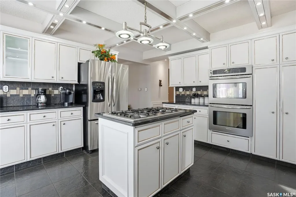10 Meadow Bay Lumsden SK S0G 3C0