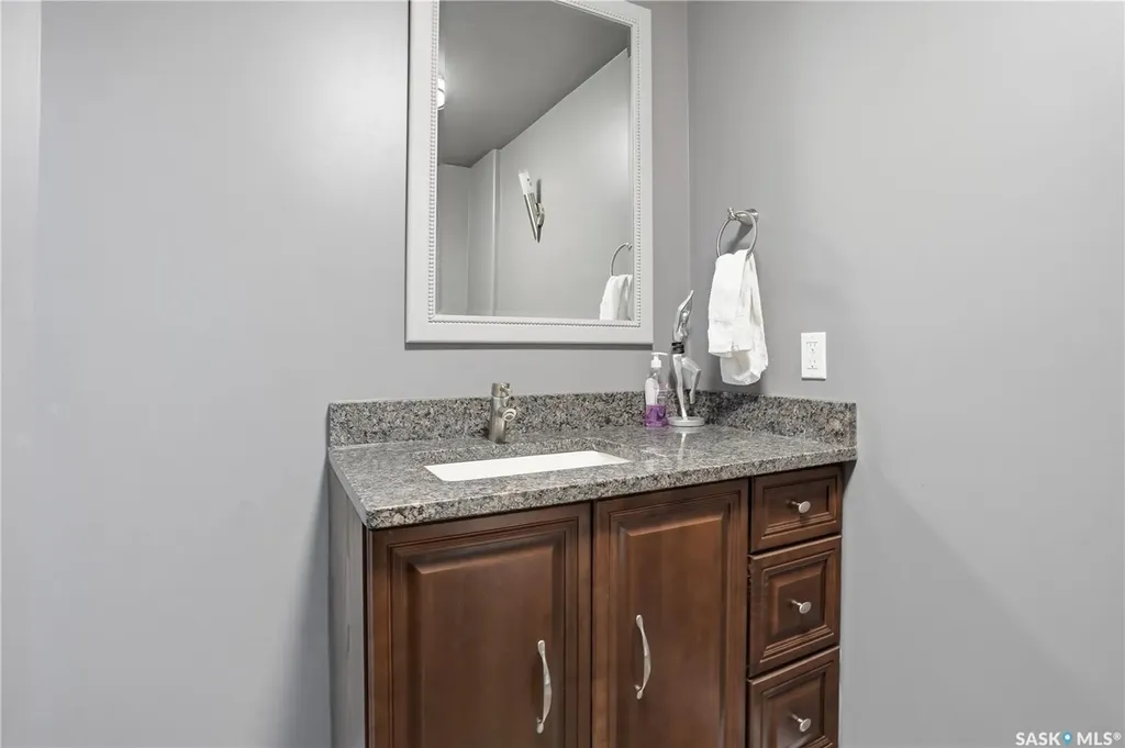 10 Meadow Bay Lumsden SK S0G 3C0