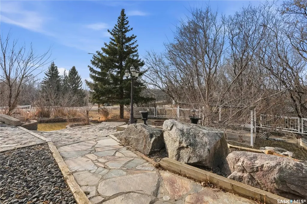 10 Meadow Bay Lumsden SK S0G 3C0