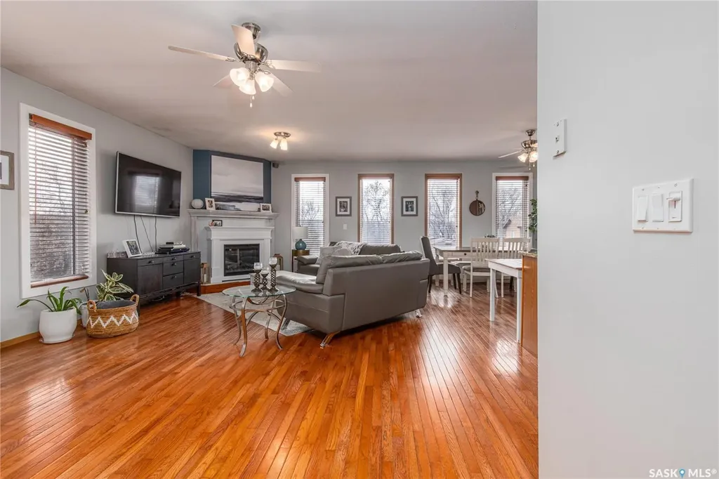 25 Alice Crescent North Grove SK S0H 4C0