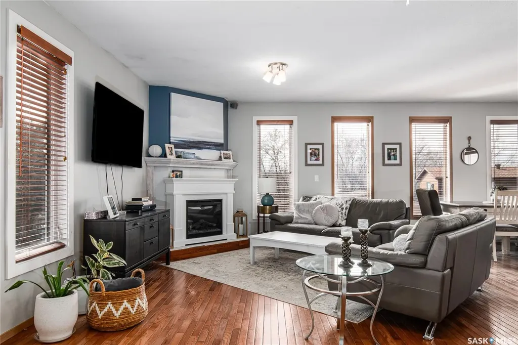 25 Alice Crescent North Grove SK S0H 4C0