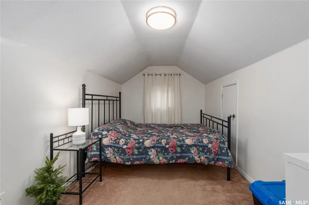 25 Alice Crescent North Grove SK S0H 4C0