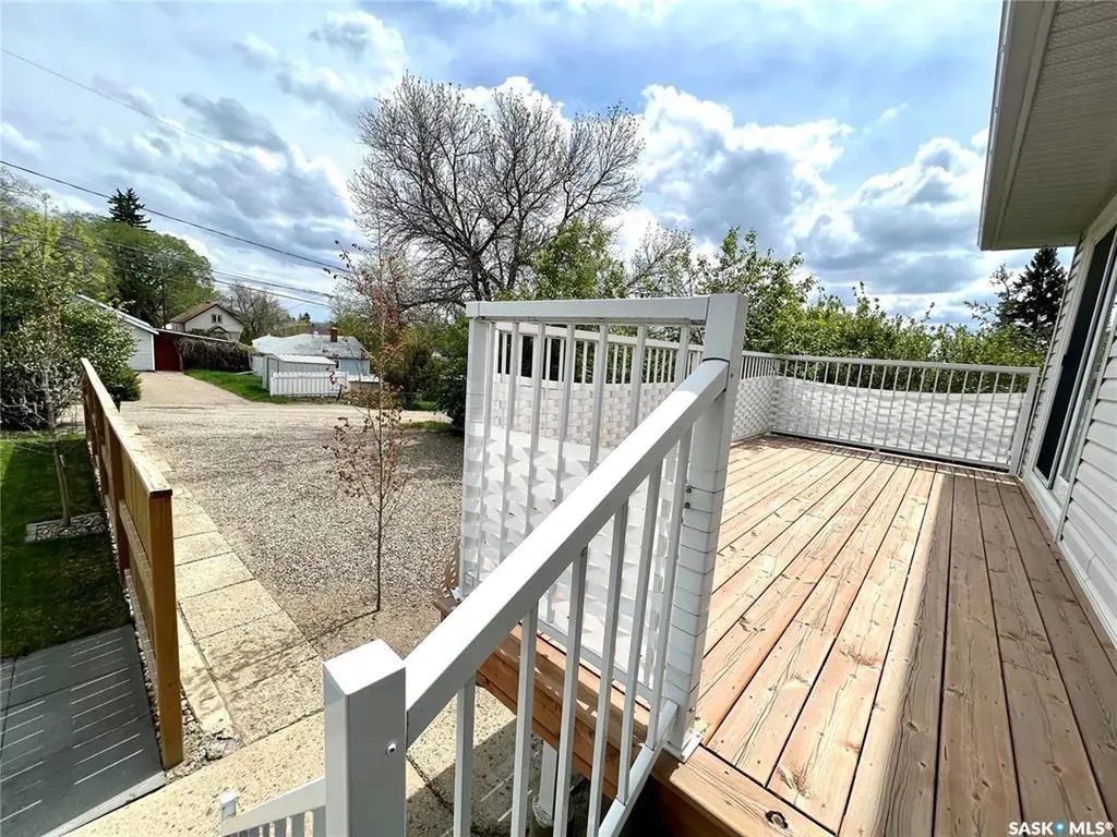 451 3rd Avenue NW Swift Current SK S9H 0S4