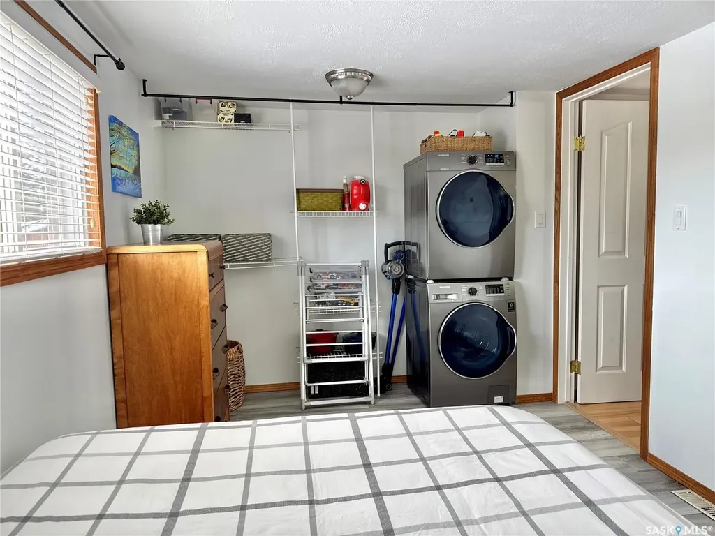 209 Lakeview Avenue N Canwood Rm No. 494 SK S0J 2X0