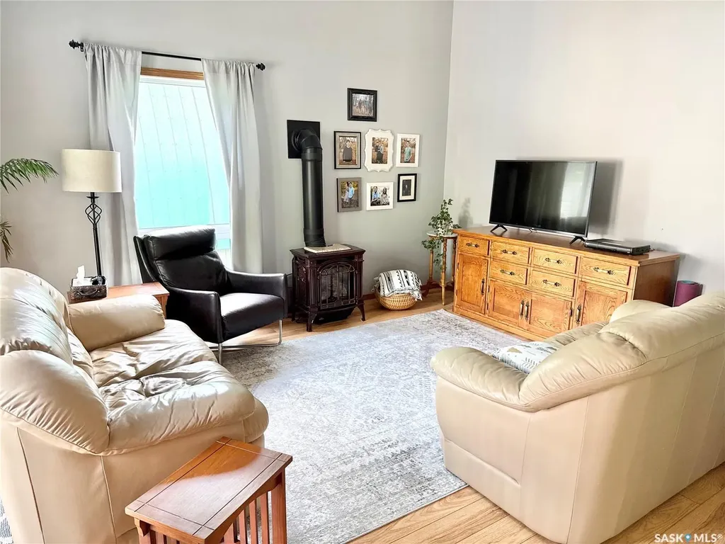 209 Lakeview Avenue N Canwood Rm No. 494 SK S0J 2X0