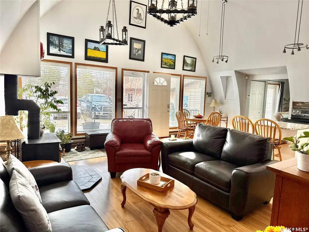209 Lakeview Avenue N Canwood Rm No. 494 SK S0J 2X0