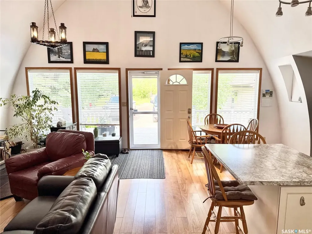 209 Lakeview Avenue N Canwood Rm No. 494 SK S0J 2X0