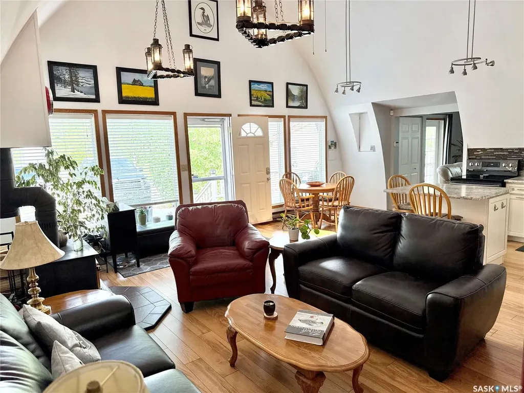 209 Lakeview Avenue N Canwood Rm No. 494 SK S0J 2X0