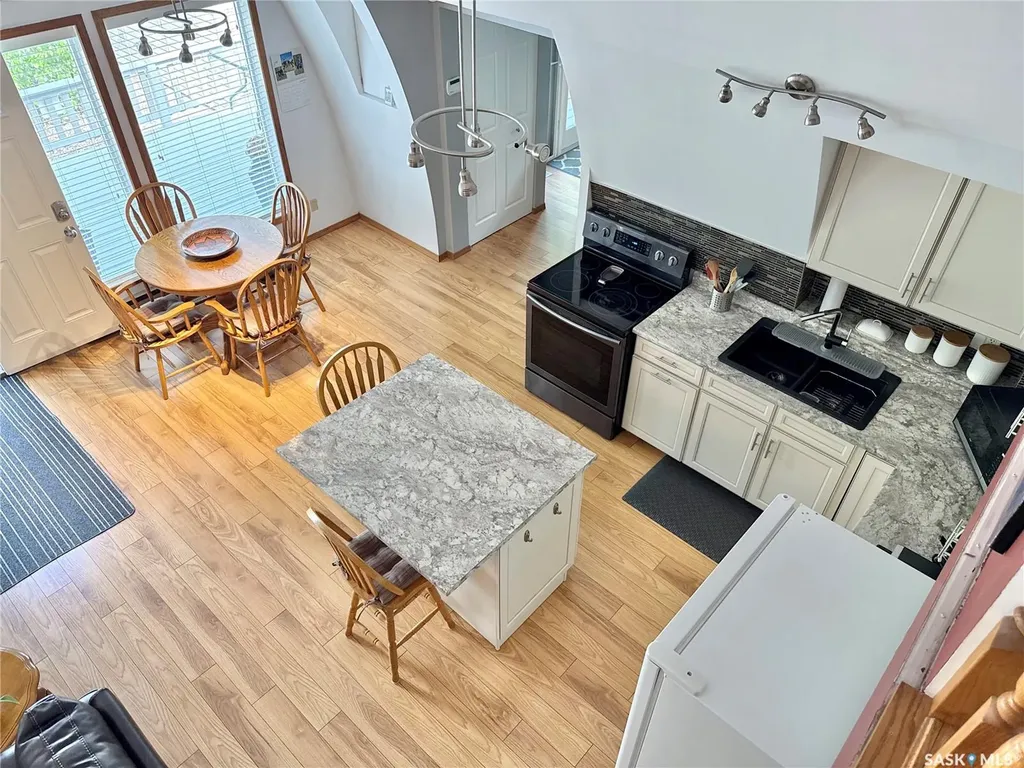 209 Lakeview Avenue N Canwood Rm No. 494 SK S0J 2X0