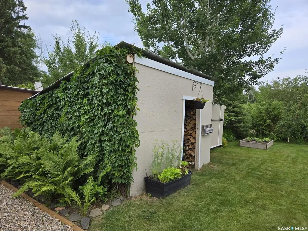 209 Lakeview Avenue N Canwood Rm No. 494 SK S0J 2X0