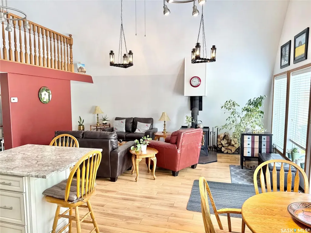 209 Lakeview Avenue N Canwood Rm No. 494 SK S0J 2X0